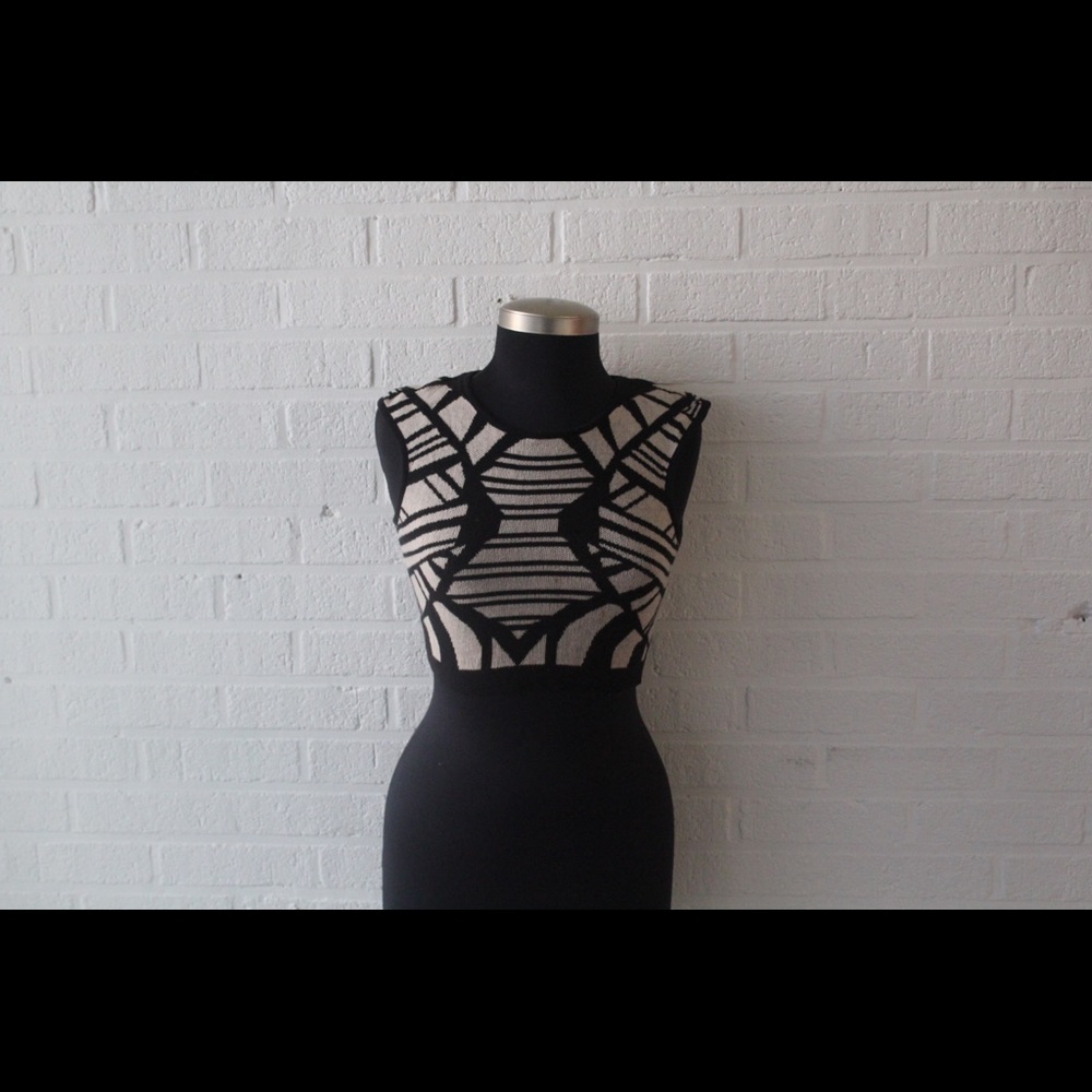 Black & Tan Printed Sweater Crop Top